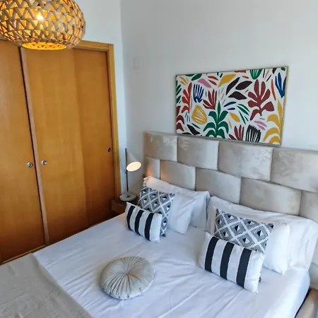 Luxury On The 41st Floor With Stunning Sea Views *